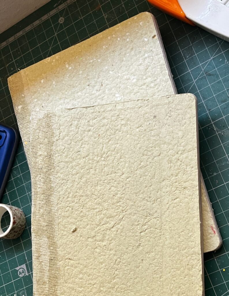 Libreta huevera tapa blanda